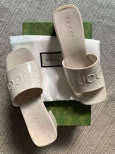 gucci jelly slide